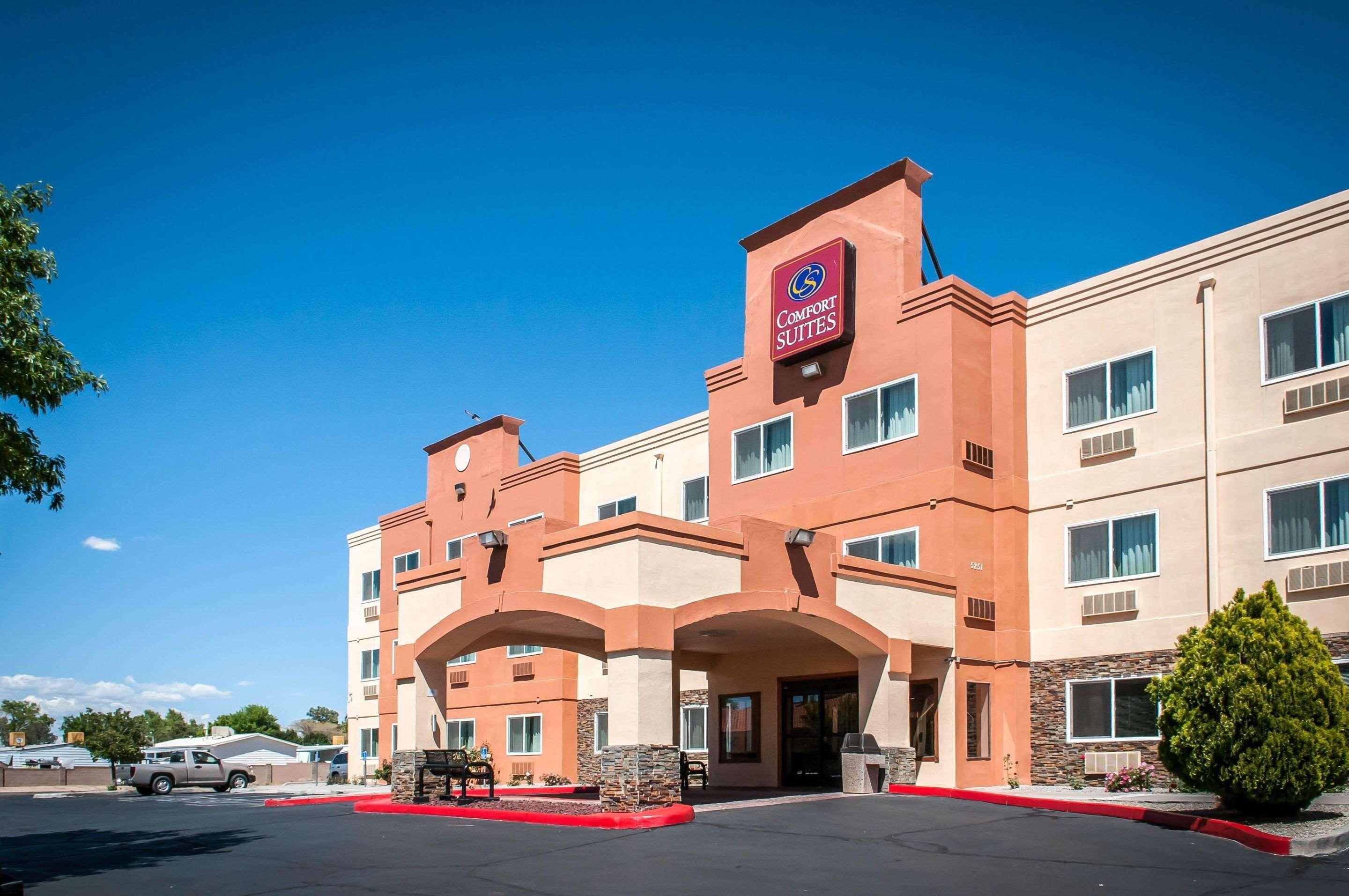 Comfort Suites Albuquerque-North Journal Center Exterior foto